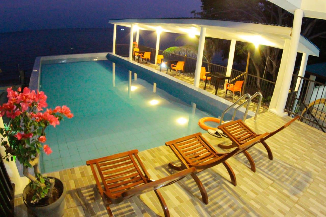 Fx72 Beach Resort เมาเมเร ภายนอก รูปภาพ