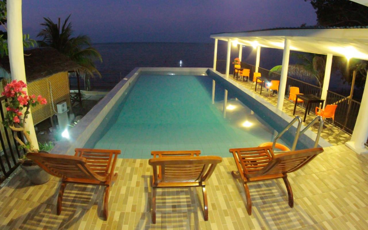 Fx72 Beach Resort เมาเมเร ภายนอก รูปภาพ